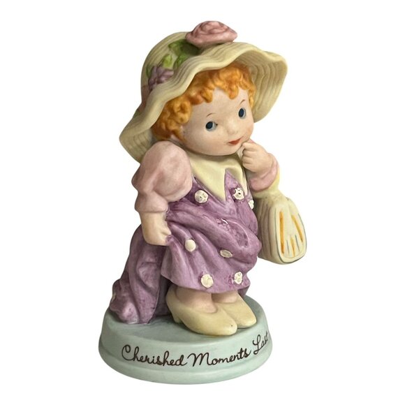 Vintage 1983 Avon Cherished Moments Figurine – Girl in Hat – Cherished Moments L - Picture 3 of 5